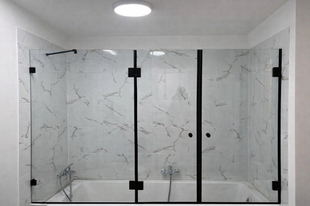 אמבטיון זכוכית — גלריה