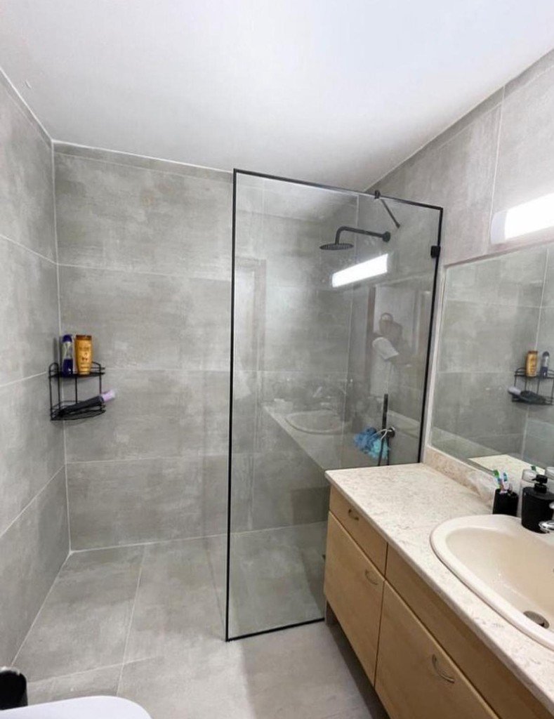 מקלחון זכוכית — גלריה